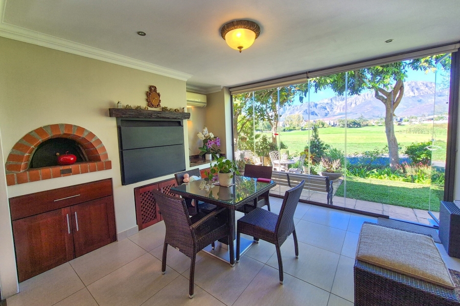 3 Bedroom Property for Sale in Boschenmeer Golf Country Estate Western Cape